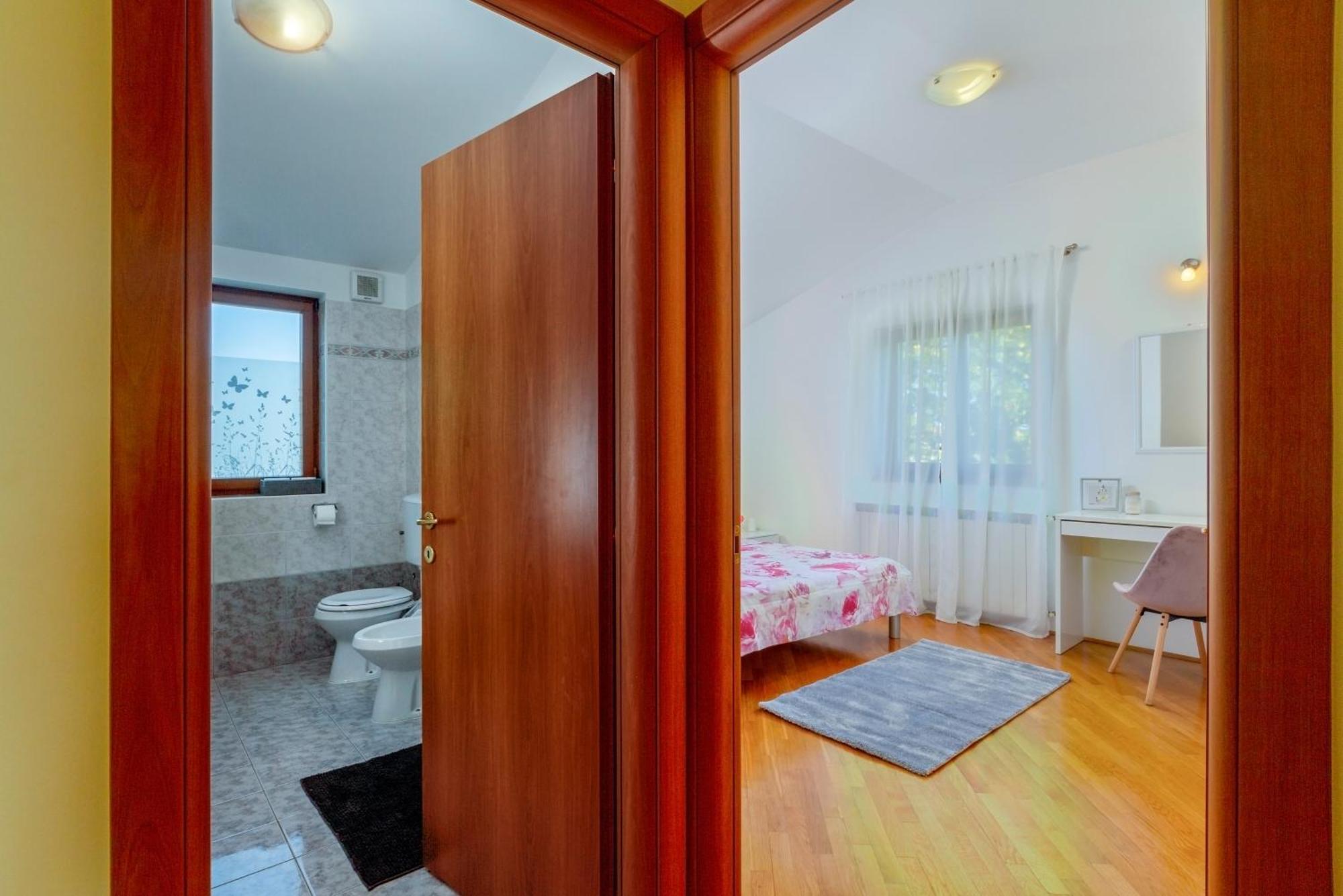 Apartman Mirjan Pula Exterior foto